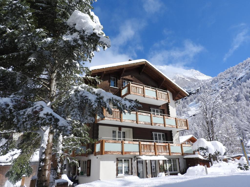 Haus Alpenperle Apartment Saas-Almagell Luaran gambar