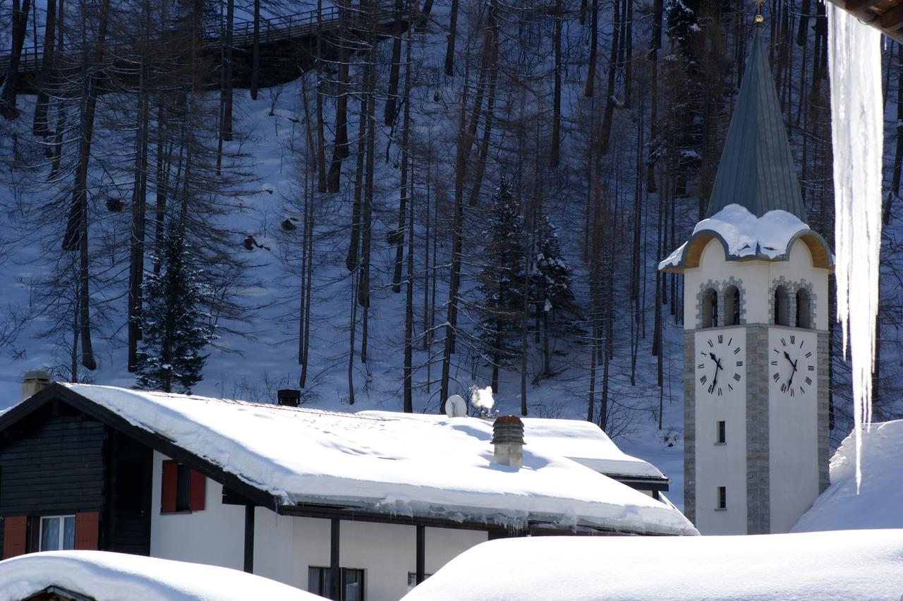 Haus Alpenperle Apartment Saas-Almagell Luaran gambar
