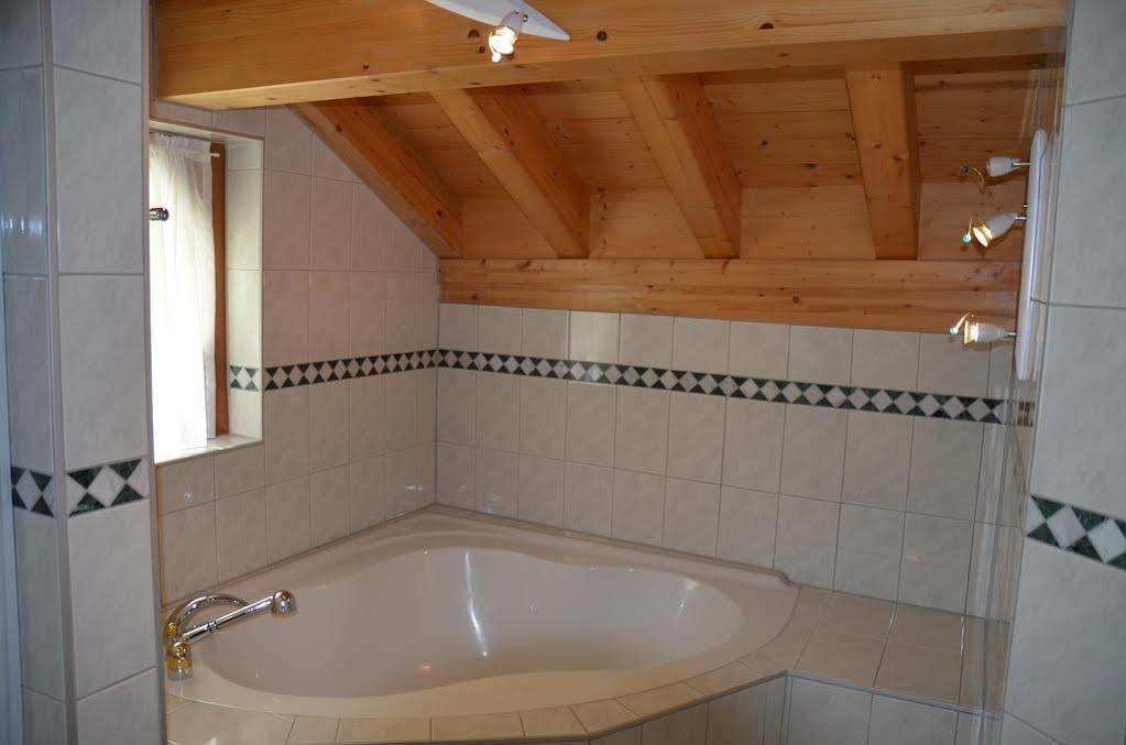 Haus Alpenperle Apartment Saas-Almagell Luaran gambar